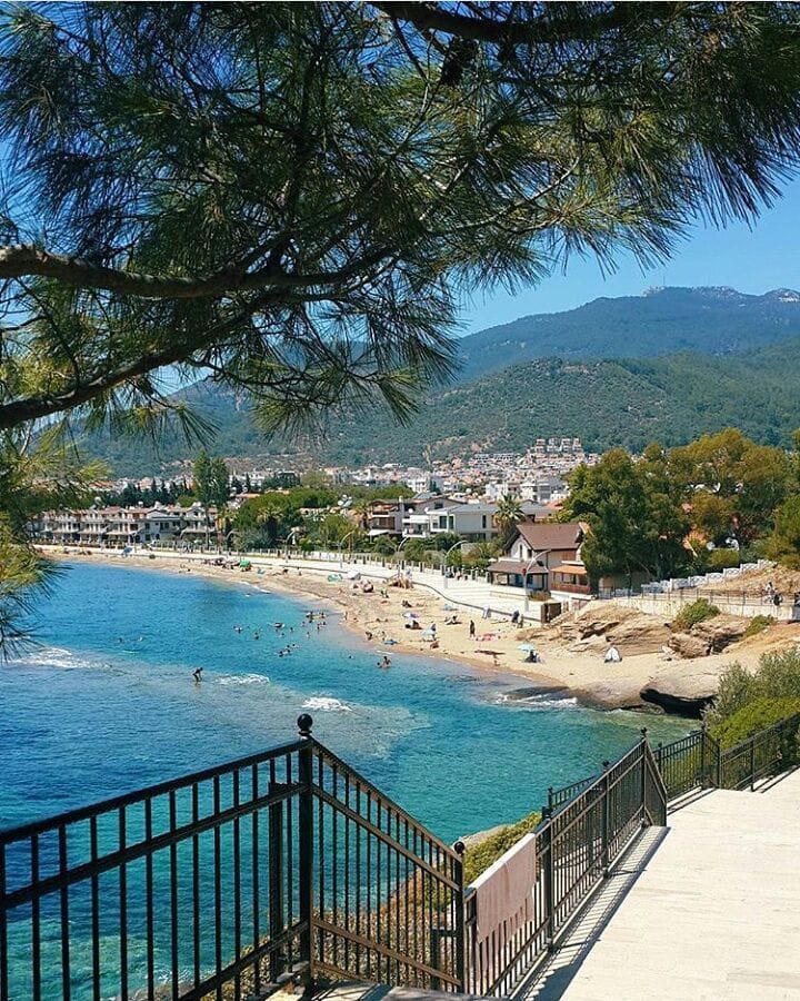 Ozdere coastal beach destination for private transfer